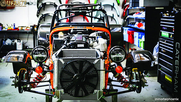 Caterham Cars Engines