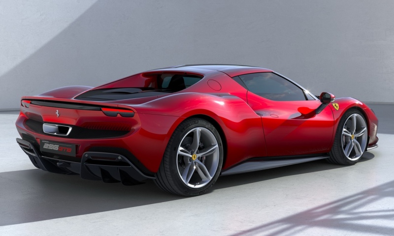 Ferrari นั้นเป็นปริศนา พวกเขาเป็นอัญมณีและความใฝ่ฝันในวัยเด็กของทุกคน เป็นสัญลักษณ์แห่งชนชั้นและความมั่งคั่ง